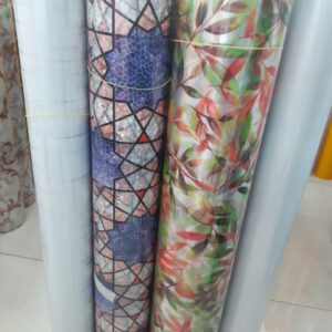 Decal dán tường dán kính mã DC82
