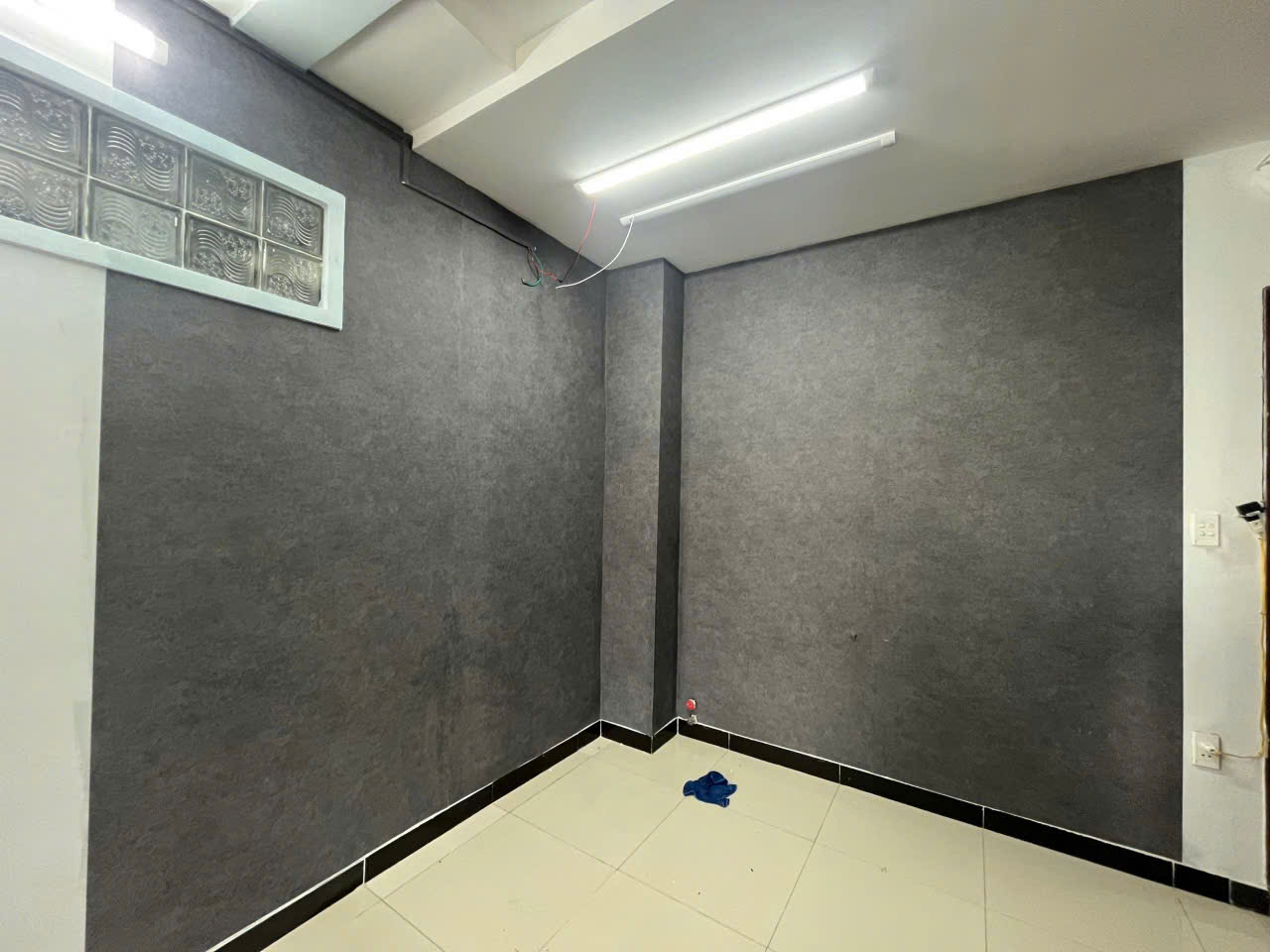 giấy dán tường giá rẻ tại thủ đức 4 giấy dán tường giá rẻ tại thủ đức